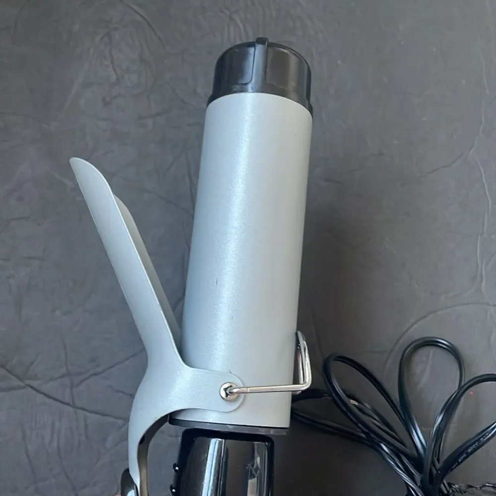 Revlon RVIR 1008 Perfect Heat Professional Styling Curling Iron
